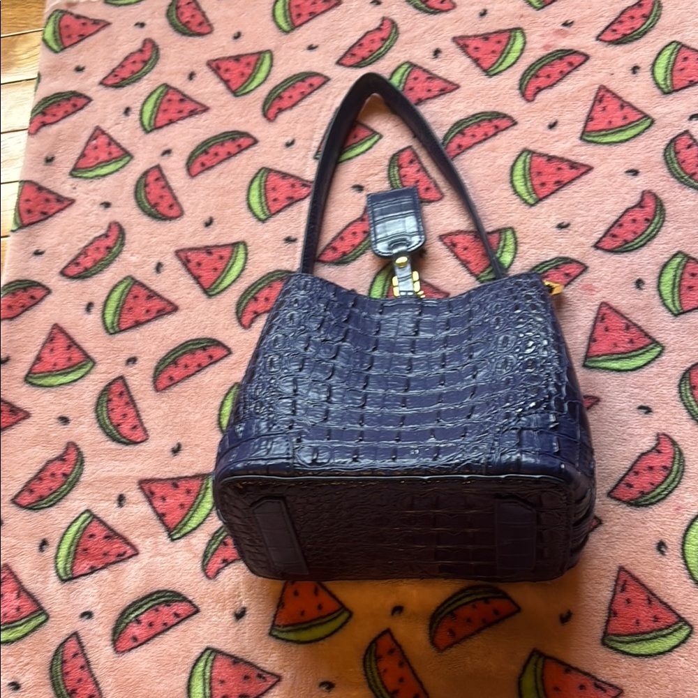 Elegant Navy Crocodile-Embossed Women's Bag